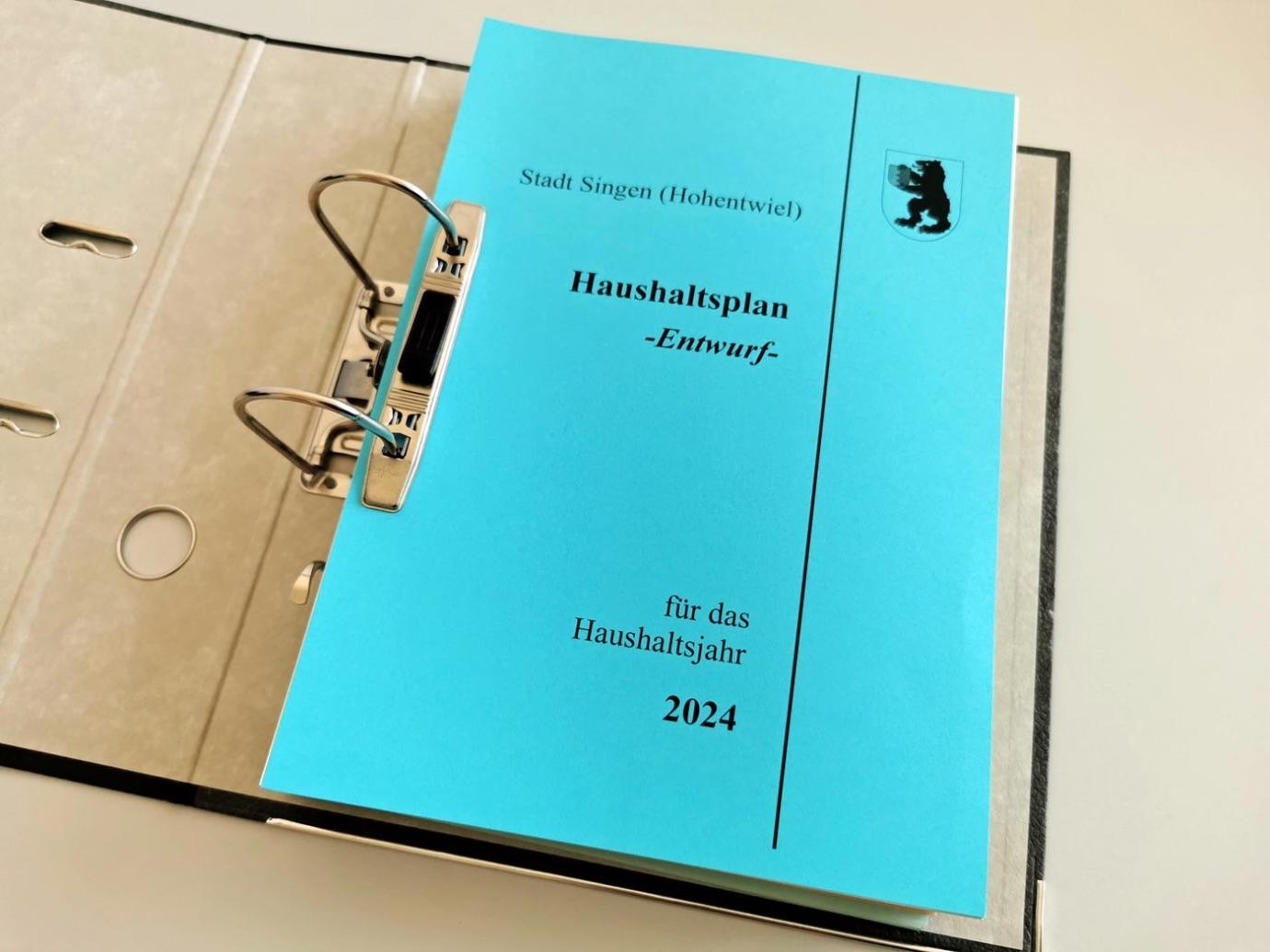 Haushaltsplan-Entwurf der Stadt Singen. Haushaltsplan-Entwurf der Stadt Singen.