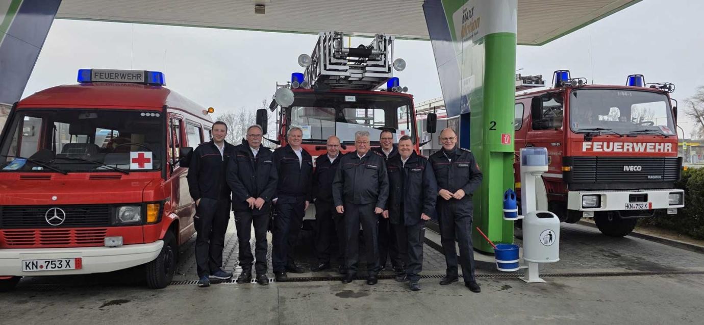 Die Hilfsdelegation auf dem Weg zum Übergabeort an der slowakisch-ukrainischen Grenze (von links): Joshua Baumer, Kurt Scheffold, Uwe Lüthy, Helmut Beyl, Wolfgang Werkmeister, Heiko Bismark, Markus Maurer und Oberbürgermeister Bernd Häusler.