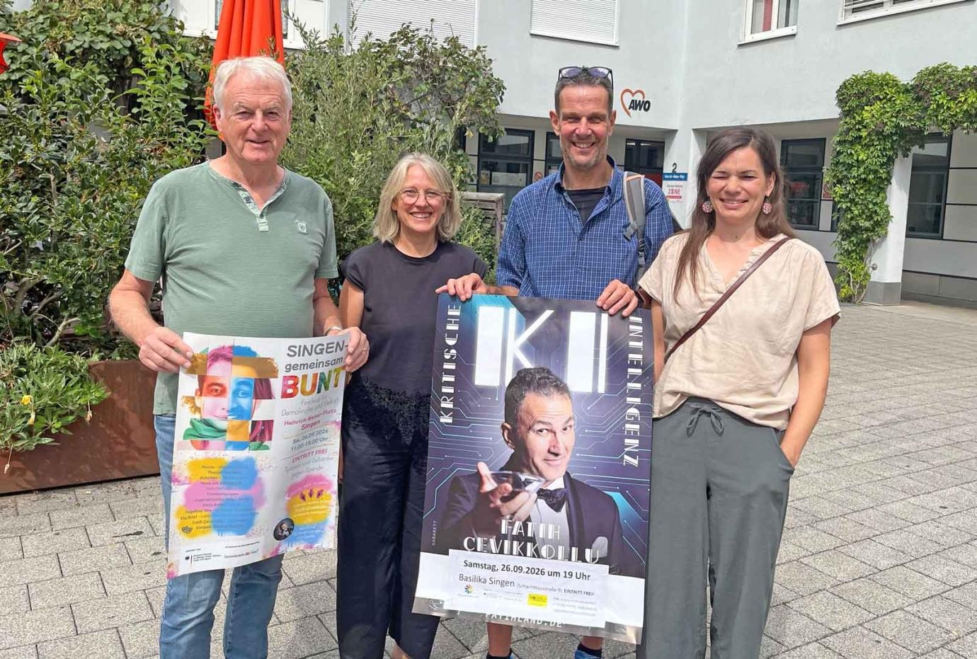 Sie laden am 26. September zum Festival der Demokratie ein (v.l.): Udo Engelhardt, Regina Brütsch, Marcel Da Rin und Maxi Fetsch. Sie laden am 26. September zum Festival der Demokratie ein (v.l.): Udo Engelhardt, Regina Brütsch, Marcel Da Rin und Maxi Fetsch.
